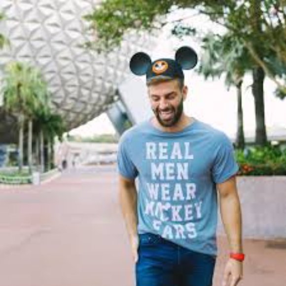 Disney Other - NWT Disney Parks men’s Mickey Ear tee